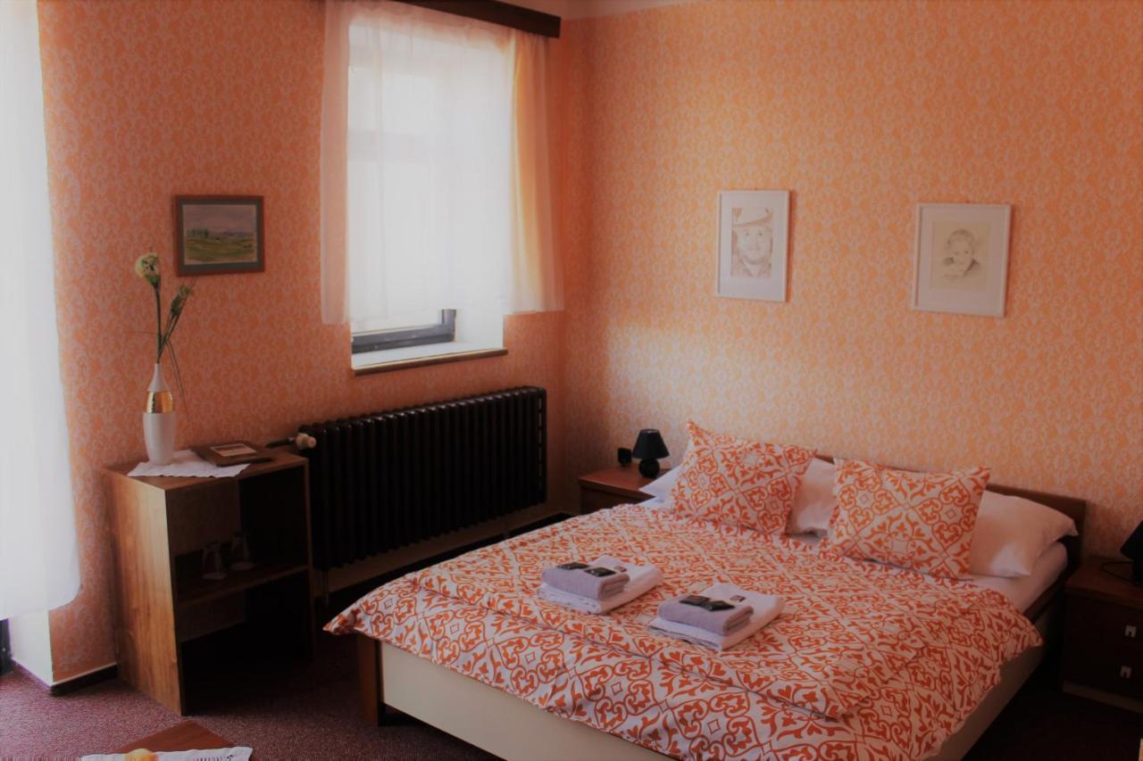 Hotel Panský Dům Žamberk Exteriör bild